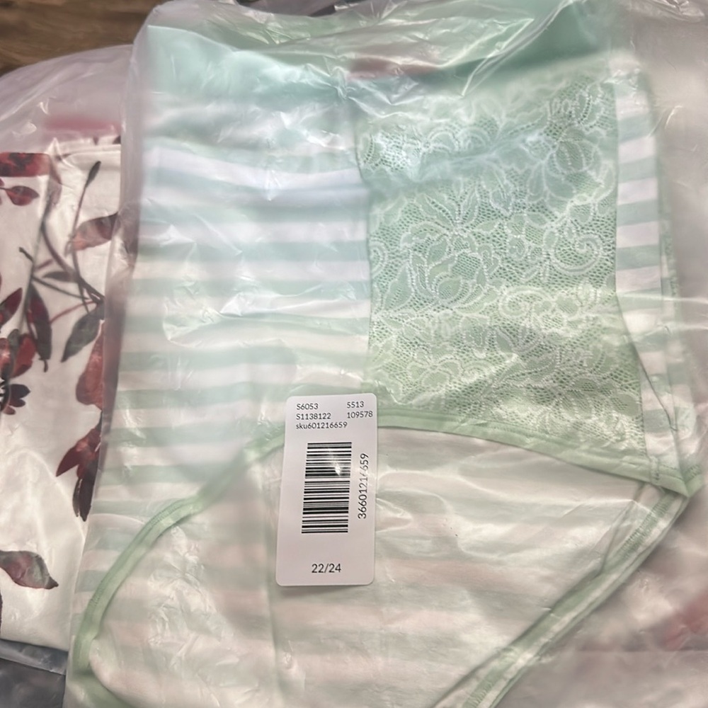 Cacique panties multiple colors all briefs all size 22/24